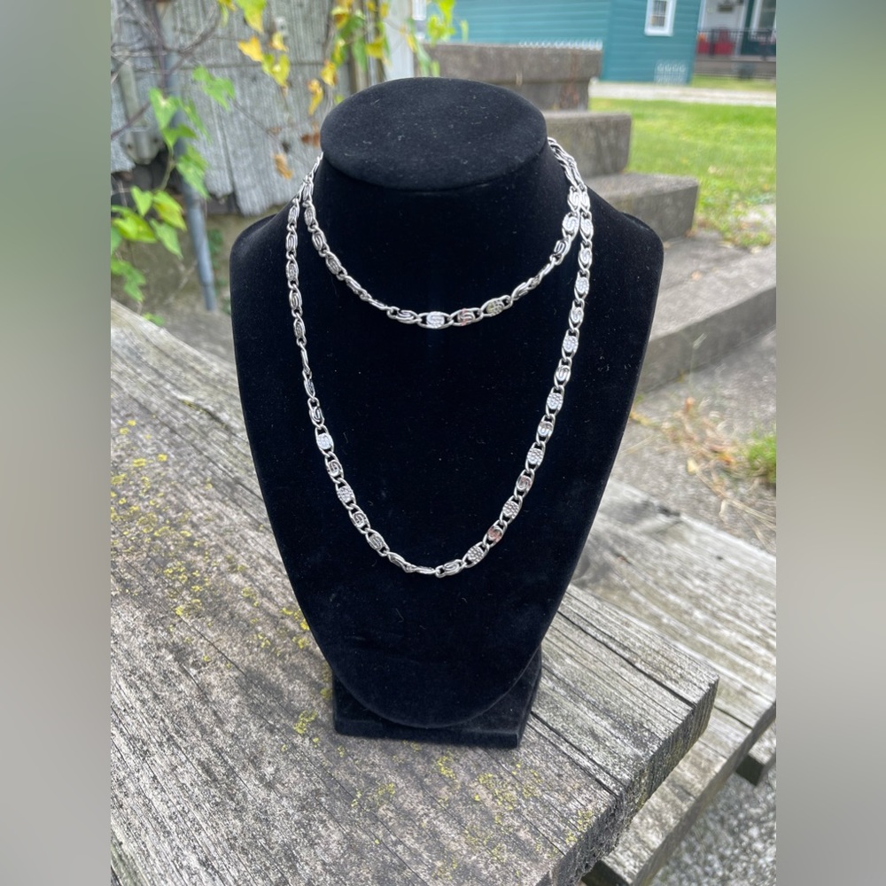 True Vintage Avon 40" Fancy Link Chain